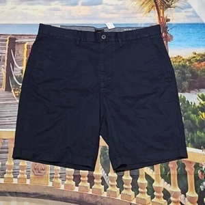 J. Pantaloncini Chino Crew Taglia 33 Nuovi con etichette - Foto 1 di 4