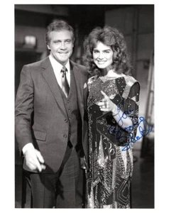 Brooke Shields signed Autogramm 8x10 Foto - Young Beauty mit Lee Majors - Bild 1 von 2