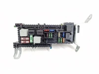 MERCEDES-BENZ CLS Shooting Brake X218 Modulo scatola fusibili 5DK01102341 30553631 - Immagine 1 di 4
