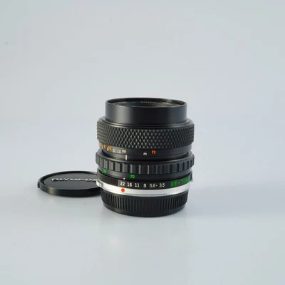 EXCELLENT OLYMPUS OM-SYSTEM S ZUIKO AUTO-Zoom 35-70mm F/3.5-4.5 Zoom Lens - Image 1 of 4