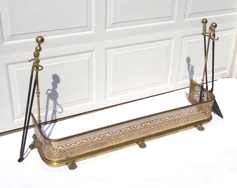Antique Brass Fire Fender Lion Paw Clawfoot With Fireplace Hearth Tools 48" wide Cover