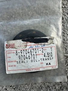 Isuzu trooper Transfer Case Input Shaft Seal 95-04 New - Picture 1 of 2