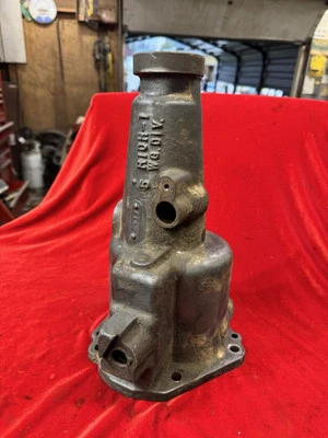 Chevrolet Borg Warner 1955 1956 1957 3 velocidades Overdrive R10H carcasa trasera Hot Rod Foto 1 de 4