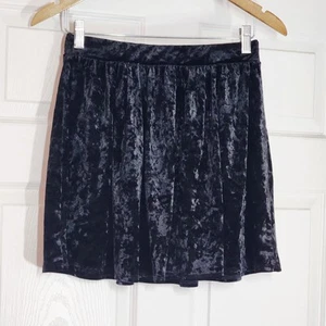 Garage Black Crushed Velvet Skater Skirt Goth Punk Emo Grunge Alternative M - Picture 1 of 3