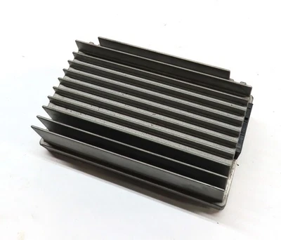 BMW 320i 328i 335i M3 (F30) 2012-2015 radio sedán estéreo amplificador de audio amplificador Foto 1 de 4