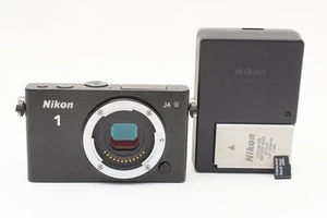 Cuerpo de cámara sin espejo Nikon J4 negro compacto kit de 2 lentes excelente usado - Imagen 1 de 10