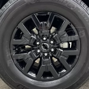 Black Clip On Skin Covers 4PC Set FOR 2022-2024 Nissan Frontier SV 17" Wheel Rim - Picture 1 of 6