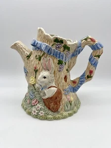 Vintage Fitz and Floyd "Bunny Hollow" Hand Painted 1.5 qt Ceramic Pitcher w/Box - Picture 1 of 7