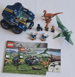 LEGO 75940 Jurassic World Erupción de Gallimimus y Pteranodon Completo OBA - Imagen 1 de 2