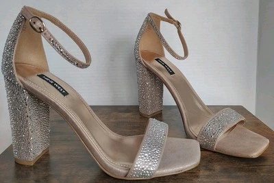 Nine West Women's Rhinestone Nude Heels Size 10 MarrieH2 Prom Homecoming Dance - Image 1 of 4