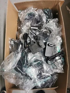 job lot 400pcs Moso 12V 1.5A DVR Hikvision Hilook 4CH 8CH EU power supply PSU - Picture 1 of 7