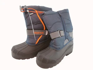 SALE! DREAM PAIRS NAVY SNOW BOOTS. FAUX FUR LINED. M4=W5.5. ORG $79 NOW $20 - Picture 1 of 4