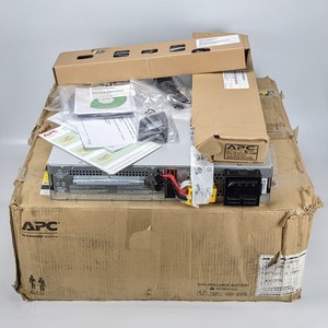 APC SMT1500RM2UC Rack Mount 2U Smart UPS 1500VA - NEEDS BATTERY - NEW OLD STOCK