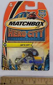 CAP'N COP HERO CITY #30 Ultra Heroes Helmet Motorcycle ⚫ Matchbox Rare Vintage - Picture 1 of 8
