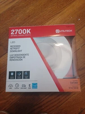 Utilitech LED 2700K White 650 Lumens Recessed Retrofit Downlight | Fits 5" - 6" - Image 1 of 2