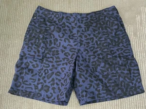 Nike Blue Animal Print SB Kearny Classic Cargo Shorts Men's Size 38 - Picture 1 of 6