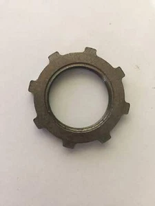 261409 Lock Nut Briggs and Stratton NOS alt. 690453 - Picture 1 of 1