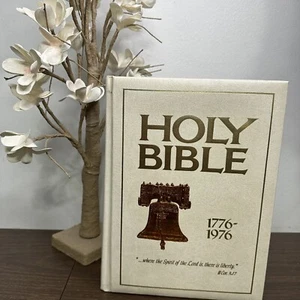 Holy Bible Bicentennial King James Red Letter Illustrated 1975 Falwell Nelson - Picture 1 of 21