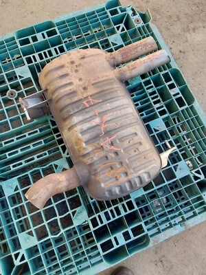 BMW 328i 2007-2008 cupé e92 sistema de escape silenciador fabricante original 7534341 Foto 1 de 4