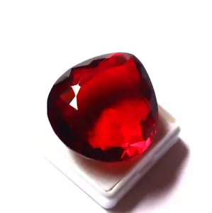 Piedra preciosa suelta suelta roja sangre cortada con pera de 83 quilates de 83 quilates - Imagen 1 de 6