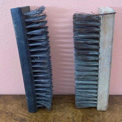 Bloque de cepillo de alambre de acero vintage 7” X 2” lote de 2 una madera otra plástico pesado Foto 1 de 4