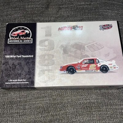 1/24 Action Mark Martin #2 Miller 1986 Thunderbird Xtreme Diecast Ltd Edition NM - Image 1 of 4
