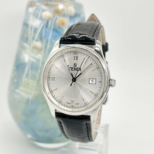 Orologio al quarzo Fendi 210G quadrante tondo