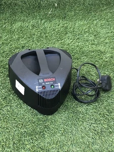 bosch 36v akku ladegerät AL 3640 CV - Bild 1 von 3