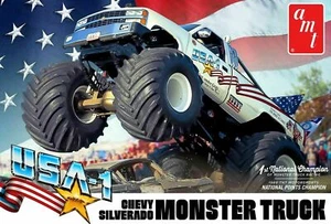 AMT1252 USA-1 CHEVY SILVERADO MONSTER TRUCK (1/25) New - Picture 1 of 1