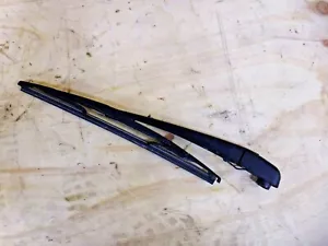 ALFA ROMEO GIULIETTA REAR WIPER ARM NO BLADE 2010 2011 2012 2013 - 2021 GENUINE - Picture 1 of 2
