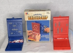VINTAGE Battleship Travel Games COMPLETE Milton Bradley 1989 Classic War - Picture 1 of 4
