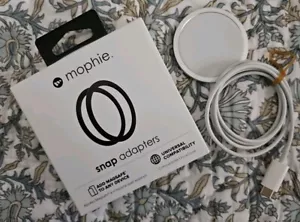 Mophie Snap Adapters And C Charging Port - Picture 1 of 4