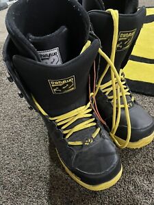 ThirtyTwo 32 Mens Snowboard Boots M’s Size US 13 Black Yellow