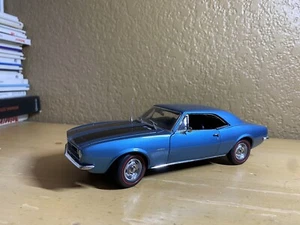 danbury mint 1/24 die cast 1967 chevy camaro Z/28 sport coupe marina blue  - Bild 1 von 12