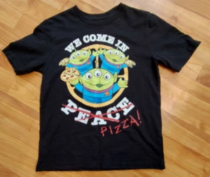 TOY STORY BOYS SZ M 8 DISNEY PIXAR T-SHIRT WE COME IN PIZZA FUN TEE - Picture 1 of 4