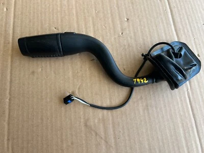2015-2018 CHEVROLET SILVERADO 1500 STEERING COLUMN GEAR SHIFTER LEVER OEM - Image 1 of 4