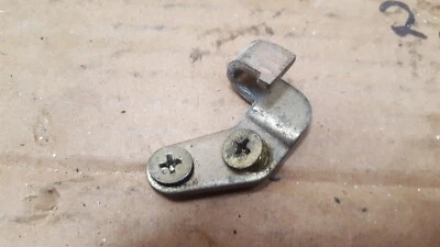 1993 1994 1995 Suzuki GSXR750 W WS carburetor throttle cable bracket holder stay - Изображение 1 из 2