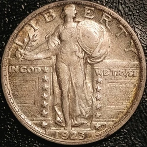 1923 Standing Liberty Quarter - XF - 25C - Picture 1 of 2