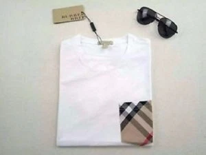 News Burberry mens basic T shirt with squared logo pocket in White Large - Picture 1 of 1