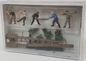 PREISER NEW #10495 HO 1/87 Scale Set of 5 Lumberjacks with logs & Tree Limbs - Picture 1 of 3