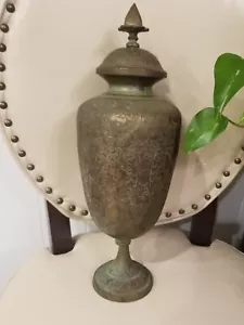 VINTAGE PERSIAN HEAVY ENGRAVED BRONZE VASE WITH LID - Picture 1 of 22