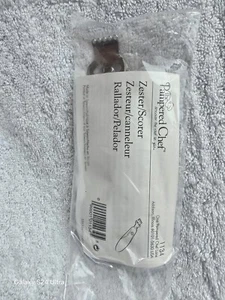 New! Pampered Chef Lemon Zester/Scorer #1133 Brand New! Sealed! Cheapest! - Picture 1 of 5
