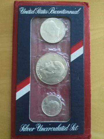 1976 S BICENTENNIAL SILVER UNCIRCULATED SET WITH ERROR WASHINGTON QUARTER RARE Cover