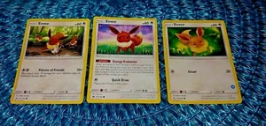 Lot of 3 EEVEE Pokemon 2017 Cards Card Lot hp 60 Basic - Picture 1 of 1
