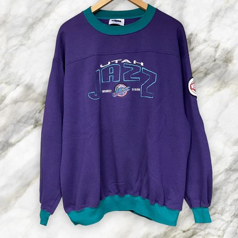 Vintage 90s Utah Jazz Embroidered Sweatshirt CSA Size Large NBA Midwest Division Cover