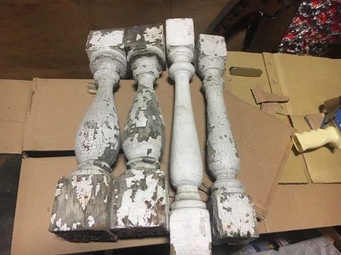 c1900 Victorian chunky porch railing baluster spindles set of 4 - 20-24” h x 3” Cover