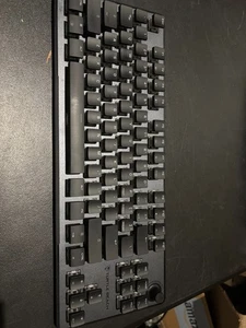 Turtle Beach Vulcan II TKL Pro - Magnetische Mechanische RGB Gaming Tastatur - Bild 1 von 10