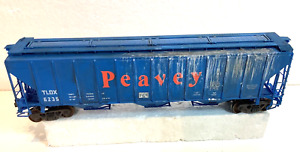 HO Scale Peavy 3-Bay Covered Hopper TLDX #6235