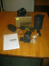 Nikon D3200 camera black with AF-S 18-200mm f3.5-5.6G IF-ED VR. Both little used