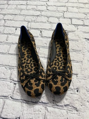 Ballet estampado leopardo Rothy's talla plana EE. UU. 10,5/EURO 40,5 Foto 1 de 4